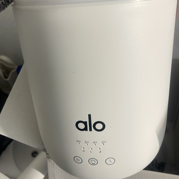 Alo Aura diffuser. - Picture 6 of 8